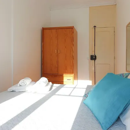 Ledi's Housing Habitación en casa particular