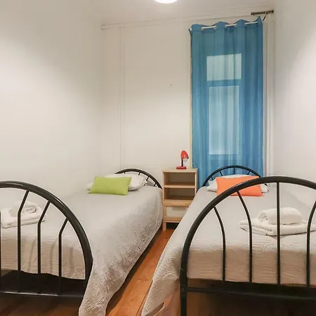 レディス ハウジング リスボン